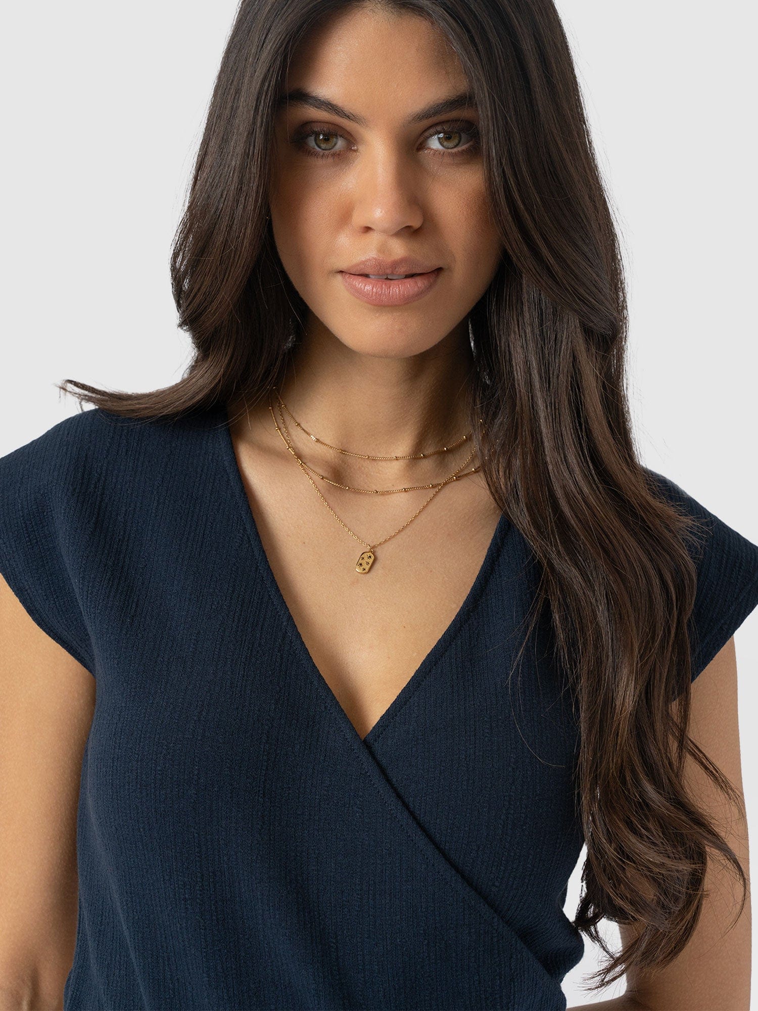 Rosa Wrap Top - Navy Textured - Women's T-shirts | Saint + Sofia® EU